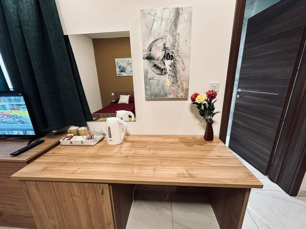 Seaside Accomodation Marsaskala Exterior photo